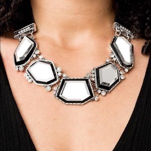 Gorgeous Necklace with matching earrings